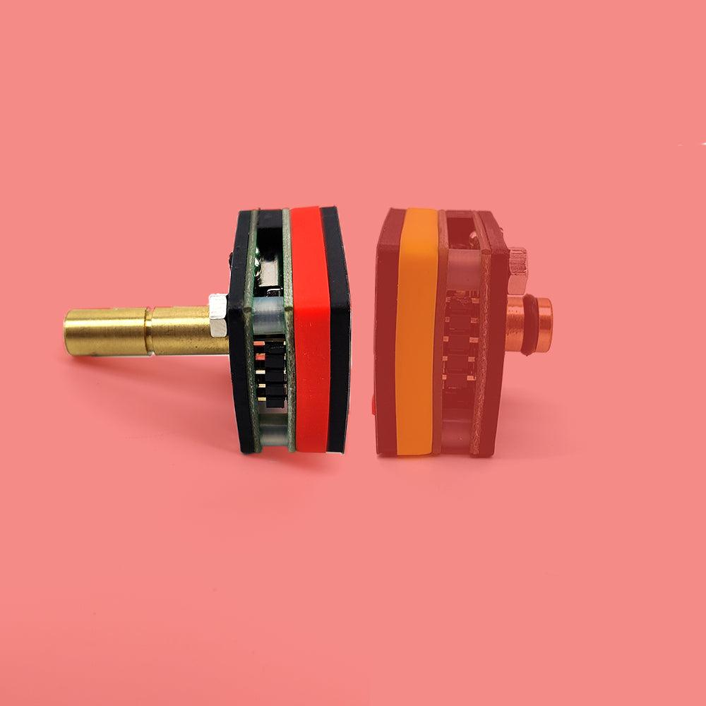 8mm (5/16) Male duotight x Mini Digital Gauge 27mm x 27mm x 8mm - 0-100psi - KegLand