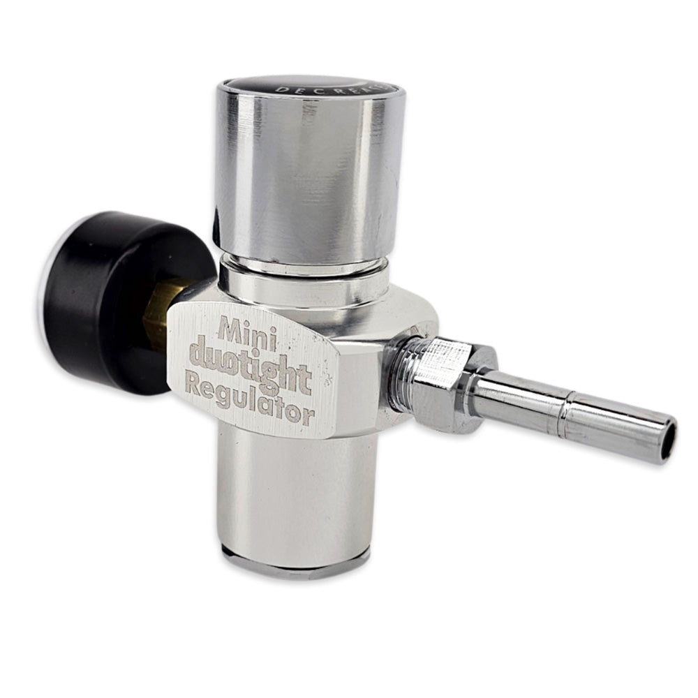 Perfect introductory regulator for mini keg / oxebar keg set ups. This compact unit can take 16g and 74g CO2 bulbs. Travellers have never been so easy!