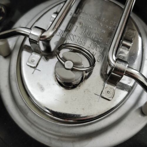 Grey Pressure Relief Valve for Keg Lids / MK4 Regulator - 100psi - KegLand