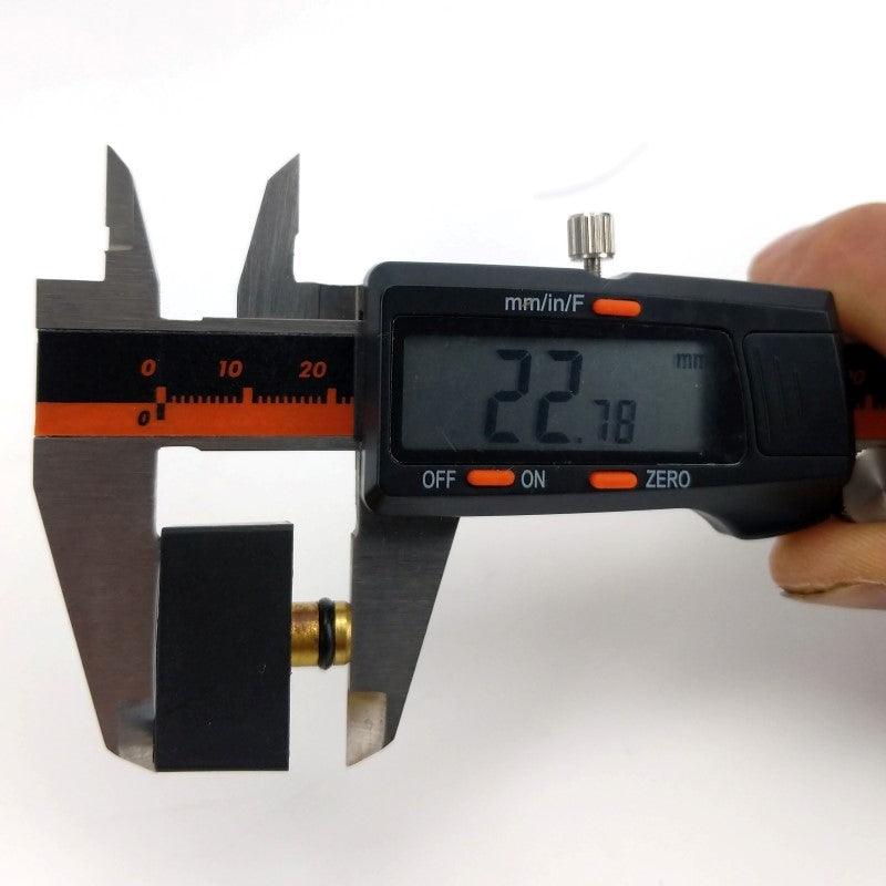 Mini gauge 27mm x 27mm x 8mm Radial Stem - 0-15psi - KegLand